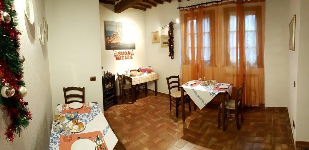 Il Pozzo Di Sant'Andrea Bed & Breakfast Siena Eksteriør bilde