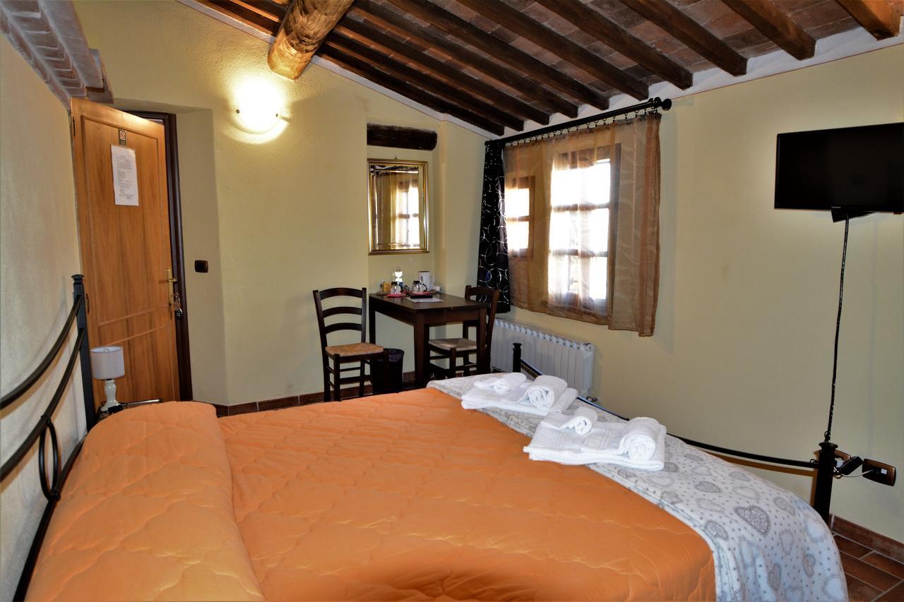 Il Pozzo Di Sant'Andrea Bed & Breakfast Siena Eksteriør bilde