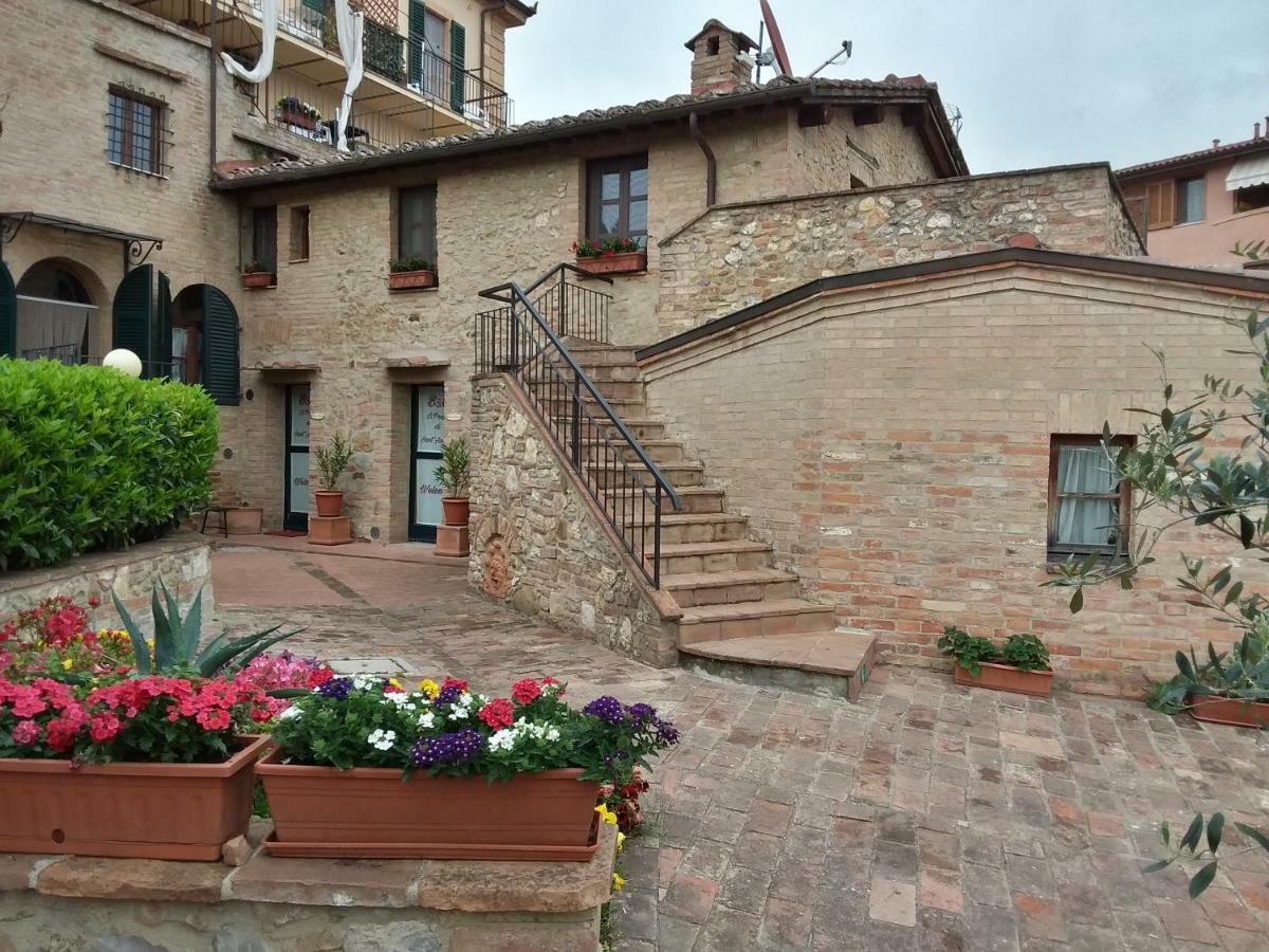 Il Pozzo Di Sant'Andrea Bed & Breakfast Siena Eksteriør bilde